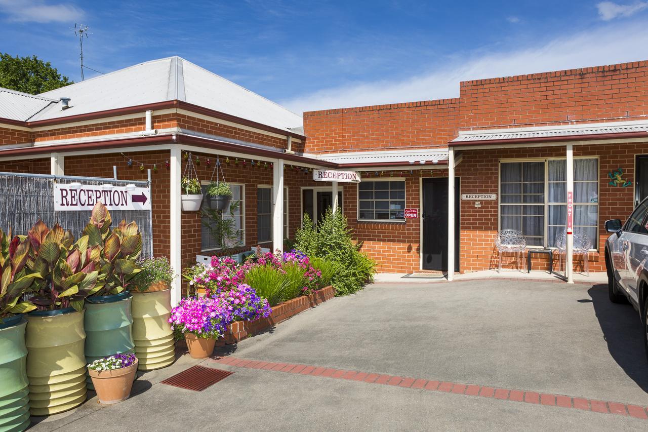 Yackandandah Central Esterno foto